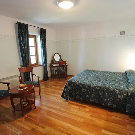 krevet i doručak Belica 3*