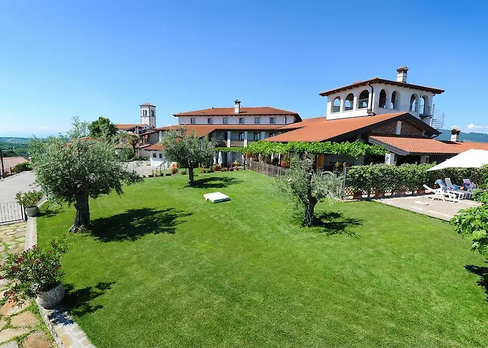 Bed and breakfast Belica 3*