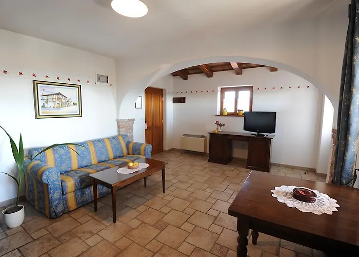 Bed & Breakfast Belica Dobrovo